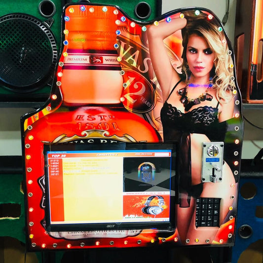 Rockola Chivas Regal Bluetooth USB karaoke 600W 2 parlantes Pantalla 19 a 32 Pulgadas